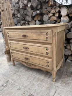 Commode bois rénovée