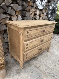 Commode bois rénovée
