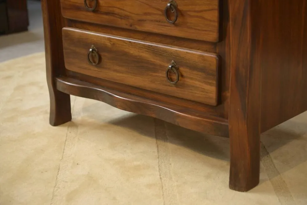 Commode brutaliste 3 tiroirs en orme par Aranjou, 1960