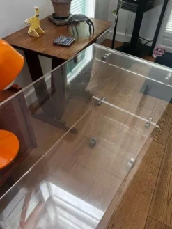 Commode / buffet en Plexiglas H84cm - vintage
