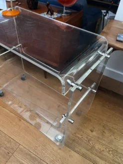 Commode / buffet en Plexiglas H84cm - vintage