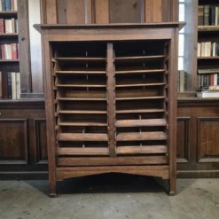 Commode/classeur/armoire de notaire vintage en bois