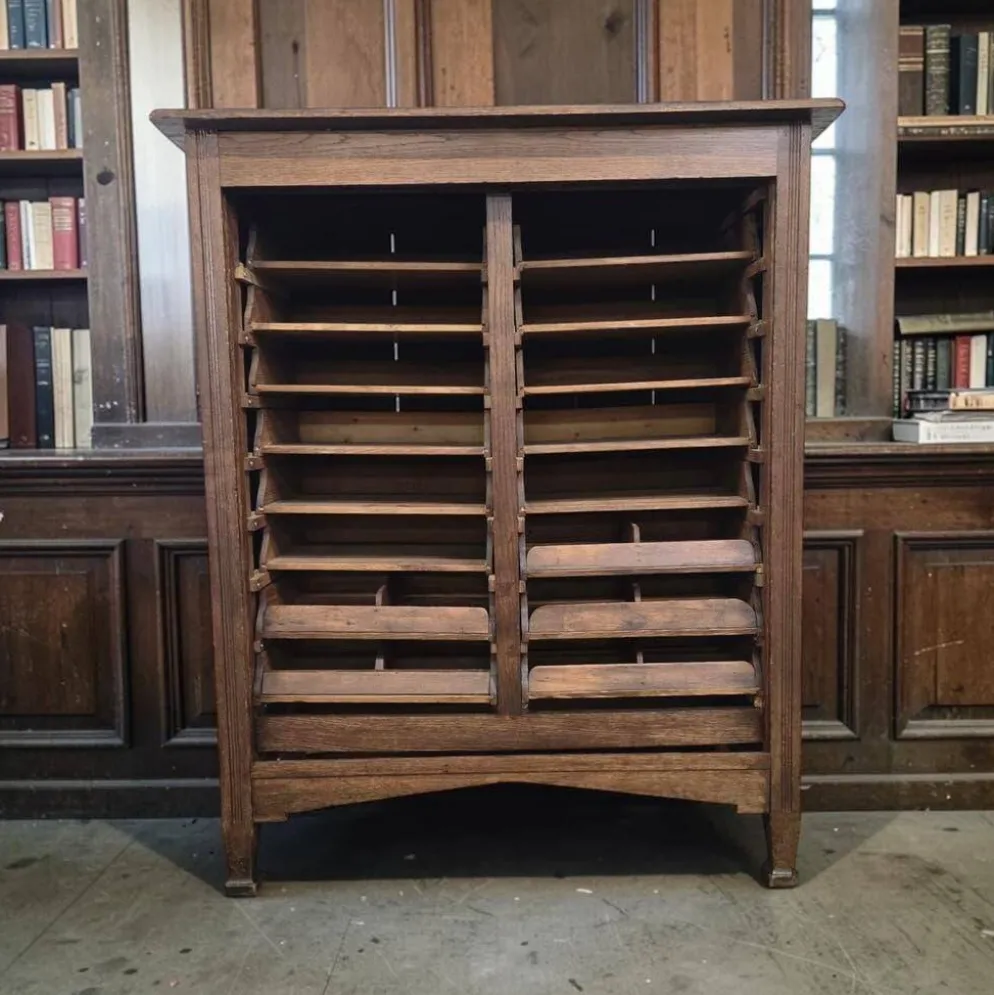 Commode/classeur/armoire de notaire vintage en bois