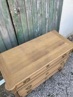 Commode classique