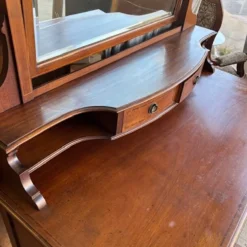 Commode coiffeuse