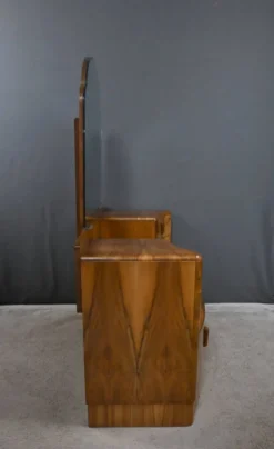Commode-coiffeuse en ronce de noyer, Angleterre – 1920