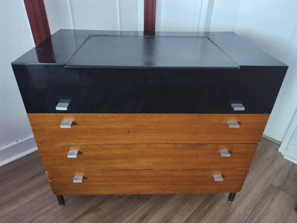 Commode coiffeuse moderniste dlg André Monpoix
