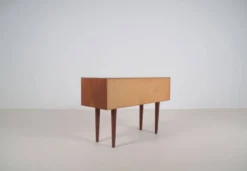 Commode danoise conçue par Kai Kristiansen pour FM Mobler, années 1960.