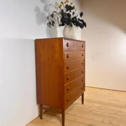 Commode danoise en teck, années 1960