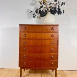 Commode danoise en teck, années 1960