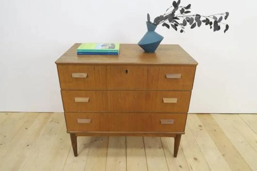 Commode danoise 3 tiroirs en teck, Danemark 1960
