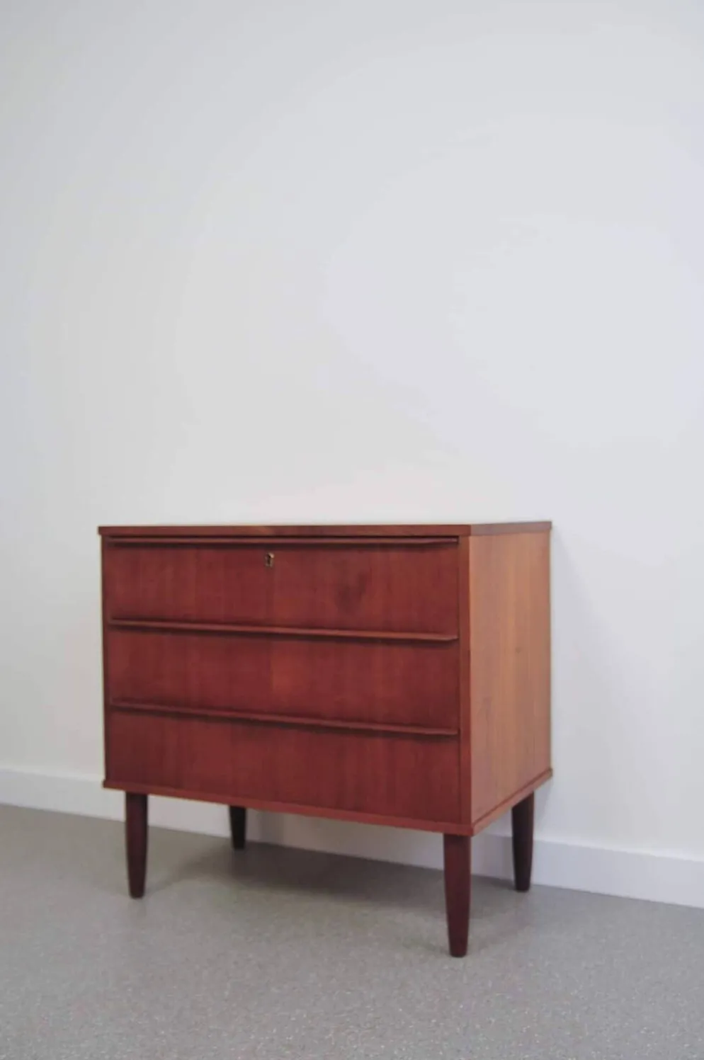 Commode danoise vintage en teck