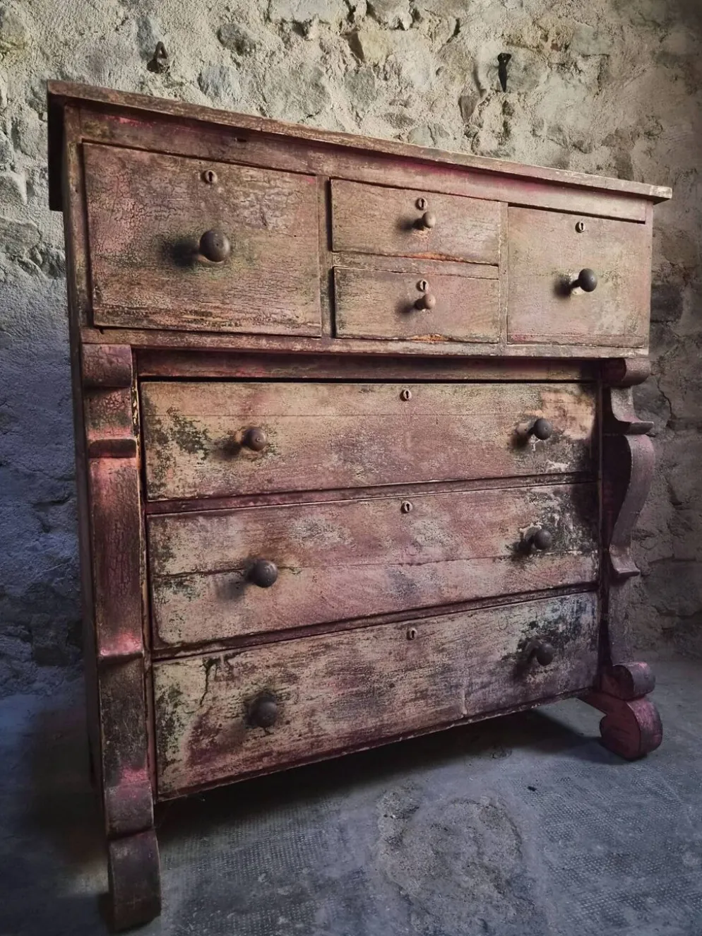 Commode de magasin peinte ancienne française, peuplier et pin, vers 1850–1900