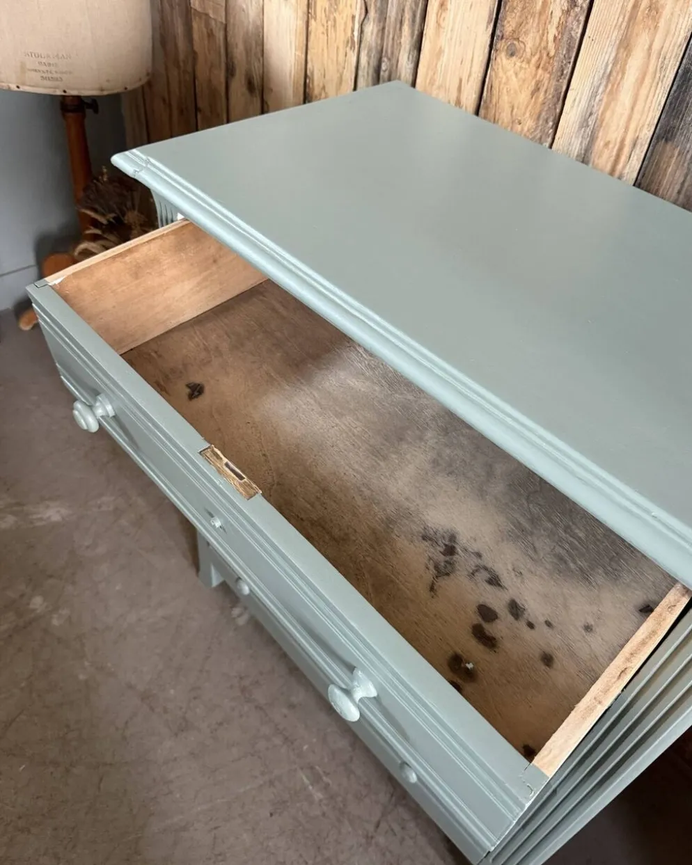 Commode de style Art Déco verte (rénovée)