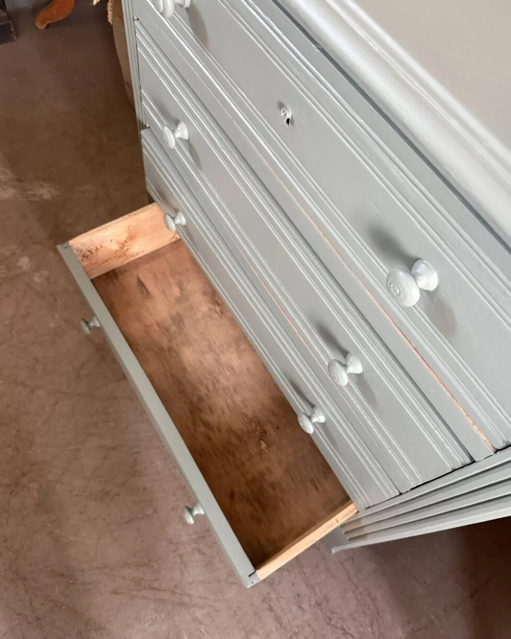 Commode de style Art Déco verte (rénovée)