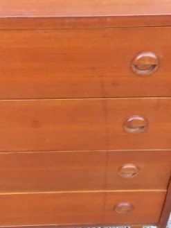 Commode de style scandinave en teck des années 70 4 tiroirs