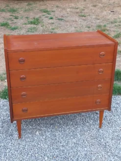 Commode de style scandinave en teck des années 70 4 tiroirs