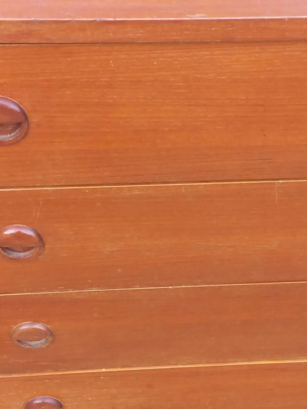 Commode de style scandinave en teck des années 70 4 tiroirs