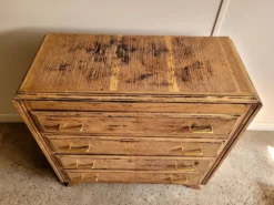 Commode de style vintage pieds compas
