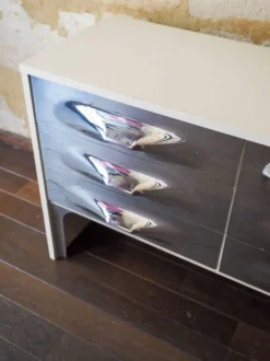 Commode DF-2000 de Raymond Loewy – chromée – Design Space Age age