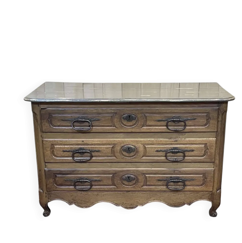 Commode d'époque Louis XV XVIIIème en noyer, plateau peint en gris patiné