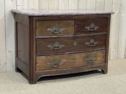 Commode d'époque Régence en amarante et dessus marbre XVIIIème