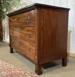 Commode Empire en acajou et dessus marbre XIXème