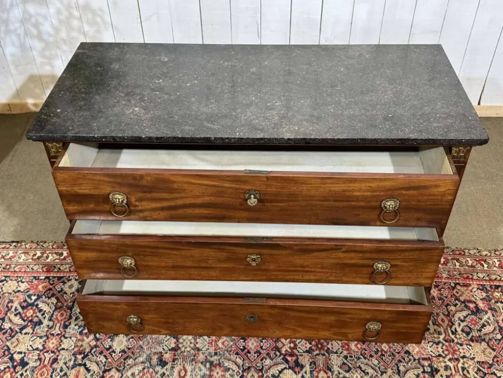 Commode Empire en acajou et dessus marbre XIXème