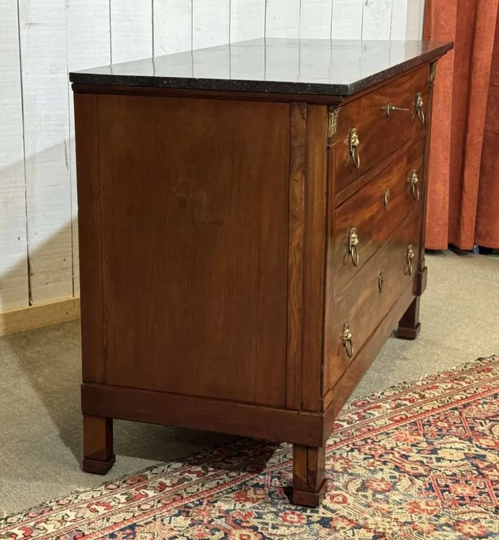 Commode Empire en acajou et dessus marbre XIXème
