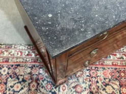 Commode Empire en acajou et dessus marbre XIXème