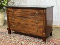 Commode Empire en acajou et dessus marbre XIXème