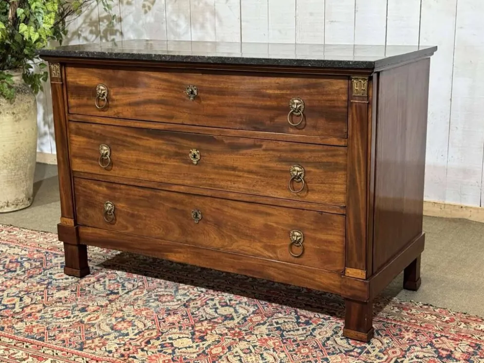 Commode Empire en acajou et dessus marbre XIXème