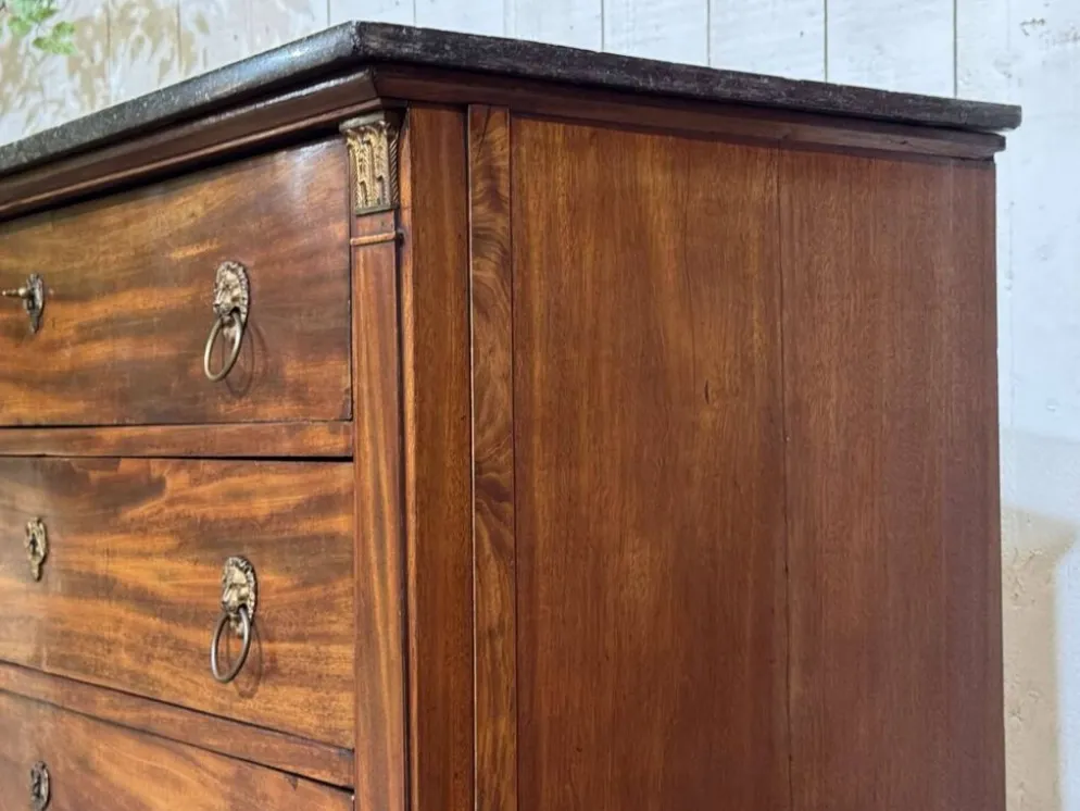 Commode Empire en acajou et dessus marbre XIXème