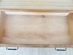 Commode en bois et rotin