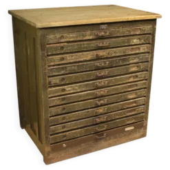 Commode en bois laqué de l'atelier de gravure sur bois du 20e siècle