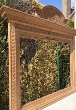 Commode en chêne massif avec plateau en marbre et miroir d’origine