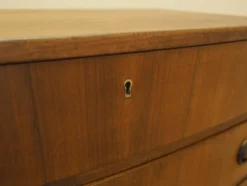 Commode en noyer, design danois, années 1960, designer : Kai Kristiansen