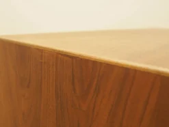 Commode en noyer, design danois, années 1960, designer : Kai Kristiansen