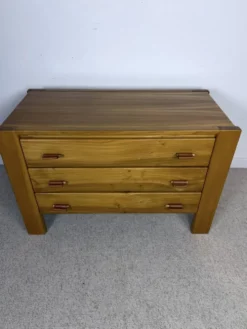 Commode en orme - maison Regain -