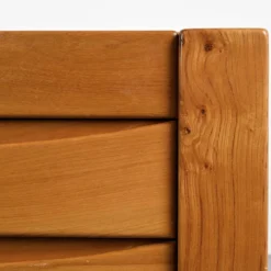 Commode en orme massif, Maison Regain