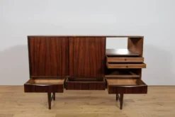 Commode en palissandre du milieu du siècle par E. W. Bach pour Sejling Skabe, Danemark, années 1960.