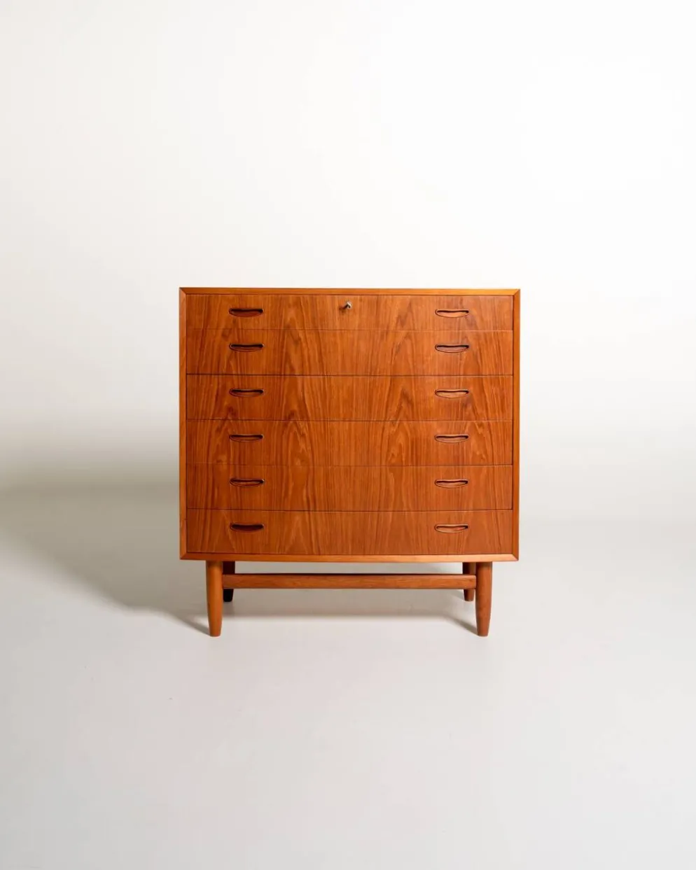 Commode en teck danois, années 1960
