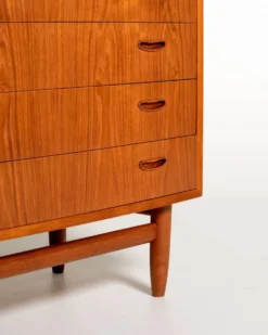 Commode en teck danois, années 1960