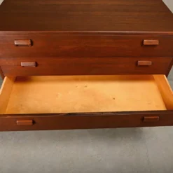 Commode en teck et hêtre de Børge Mogensen, Søborg Møbler