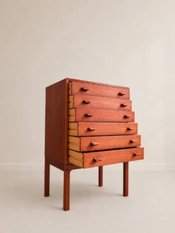 Commode en teck par A. Ahlström Osakeyhtiö Warkaus