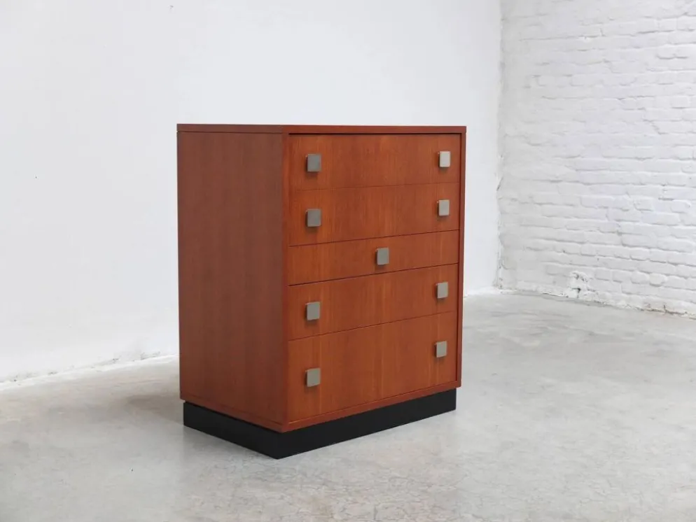Commode en teck par Alfred Hendrickx pour Belform, années 1960.