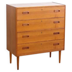 Commode en teck quatre tiroirs