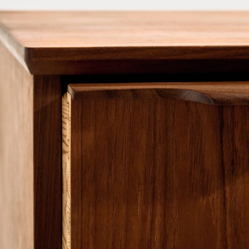 Commode en teck restaurée avec six tiroirs