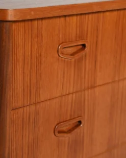Commode en teck suédois, années 1950
