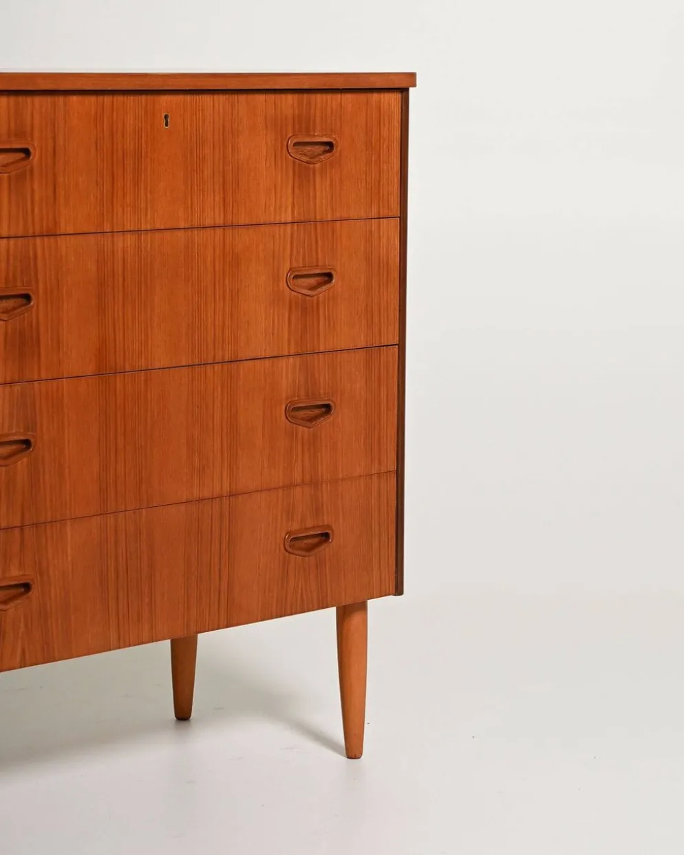 Commode en teck suédois, années 1950